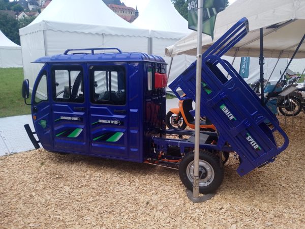 3-Rad Cargo Premium "PLUS" DOKA mit DOPPELKABINE und Pritsche/Kipper Microcar Mopedauto Kabinenroller APE – Bild 20