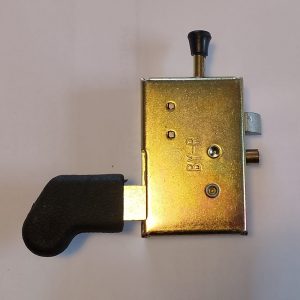 Türschloss Schloss mit Öffner innen Türöffner goldig in der Tür zum Fanghaken